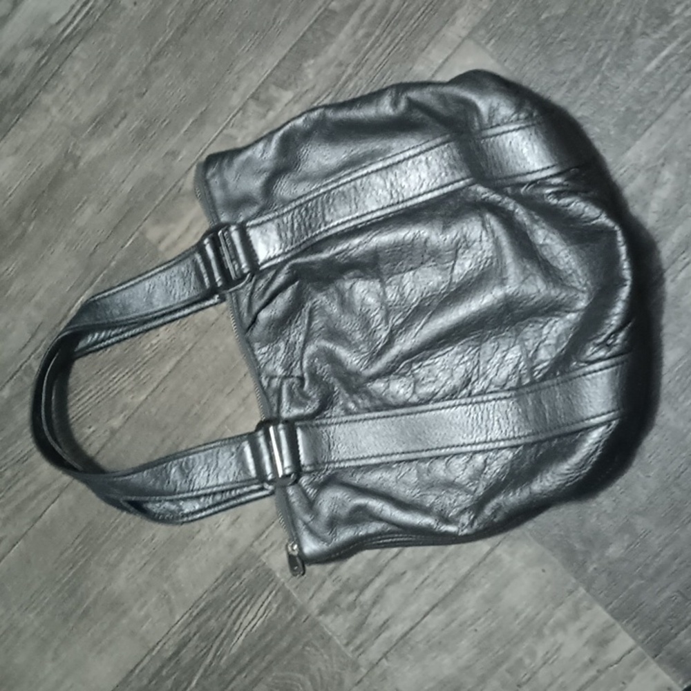 Michael Kors Bag EUC - Picture 3 of 10